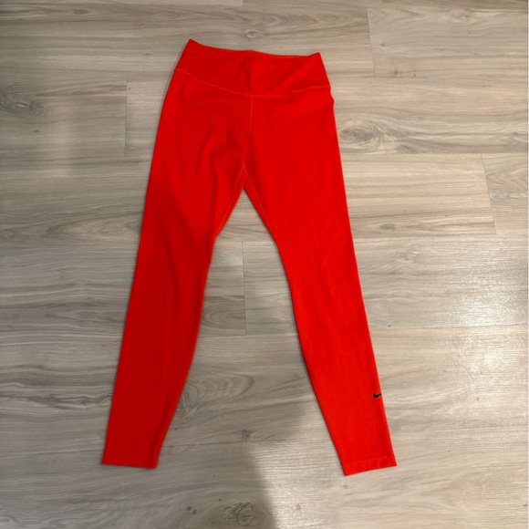 Nike Dri Fit Leggings - Picture 4 of 7